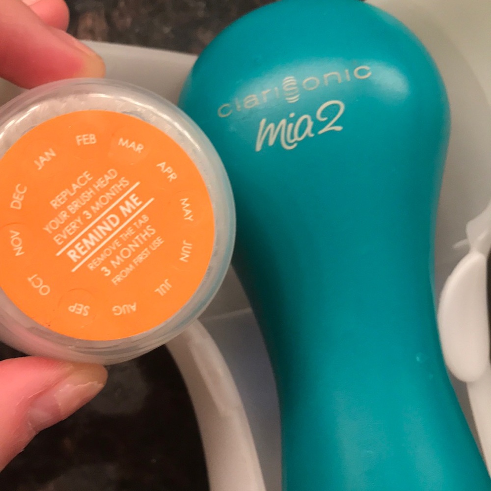 Clarisonic Mia 2 with new brush head
